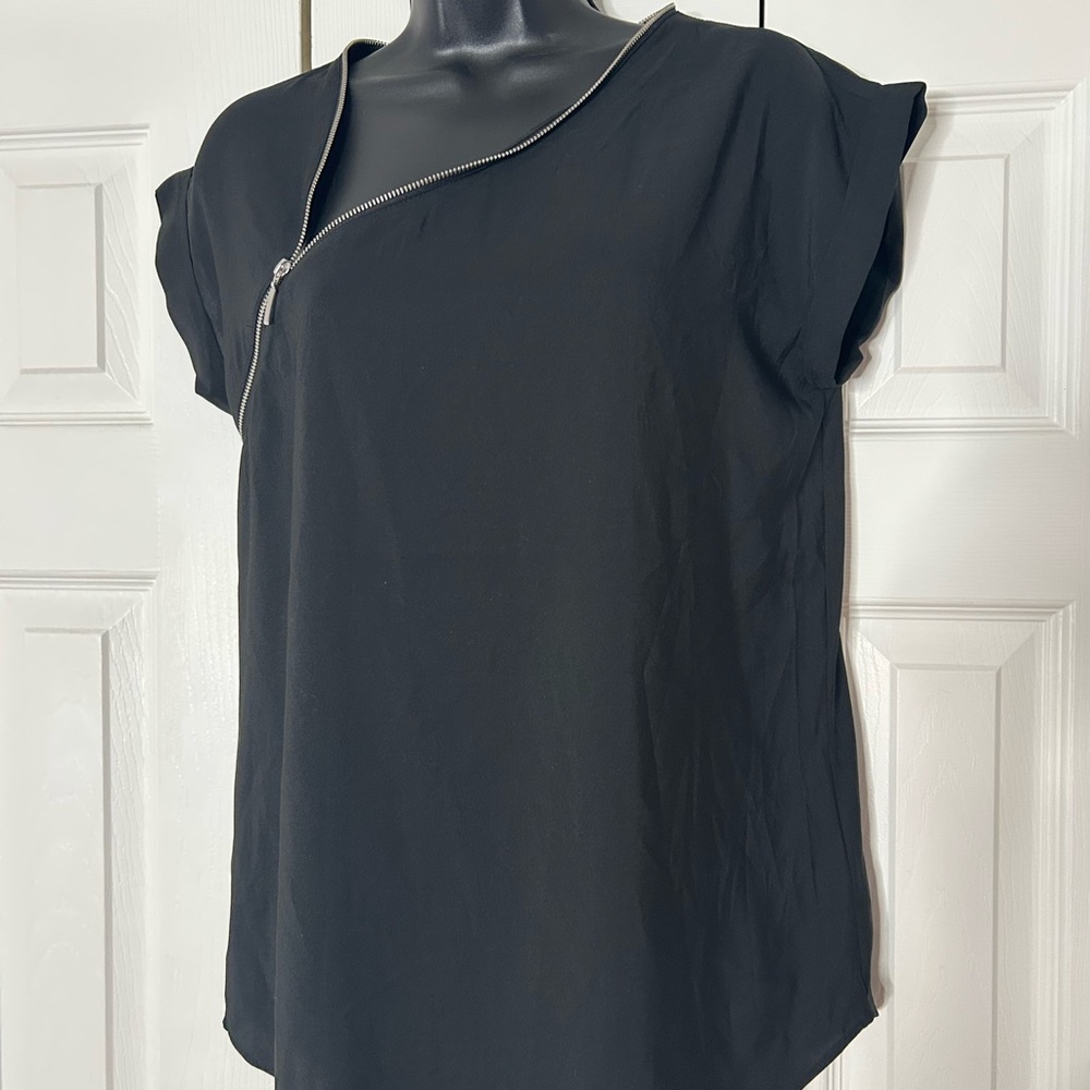 Express Black Short Sleeve Zipper Tee